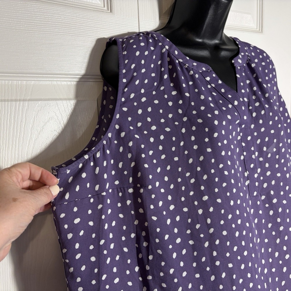 41 Hawthorne Sleeveless Top Women 2X Purple White Polka Dot Flowy Split Neck - Picture 2 of 10
